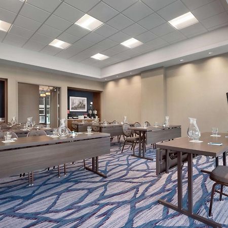 Hilton Garden Inn Chicago Downtown South Loop Экстерьер фото