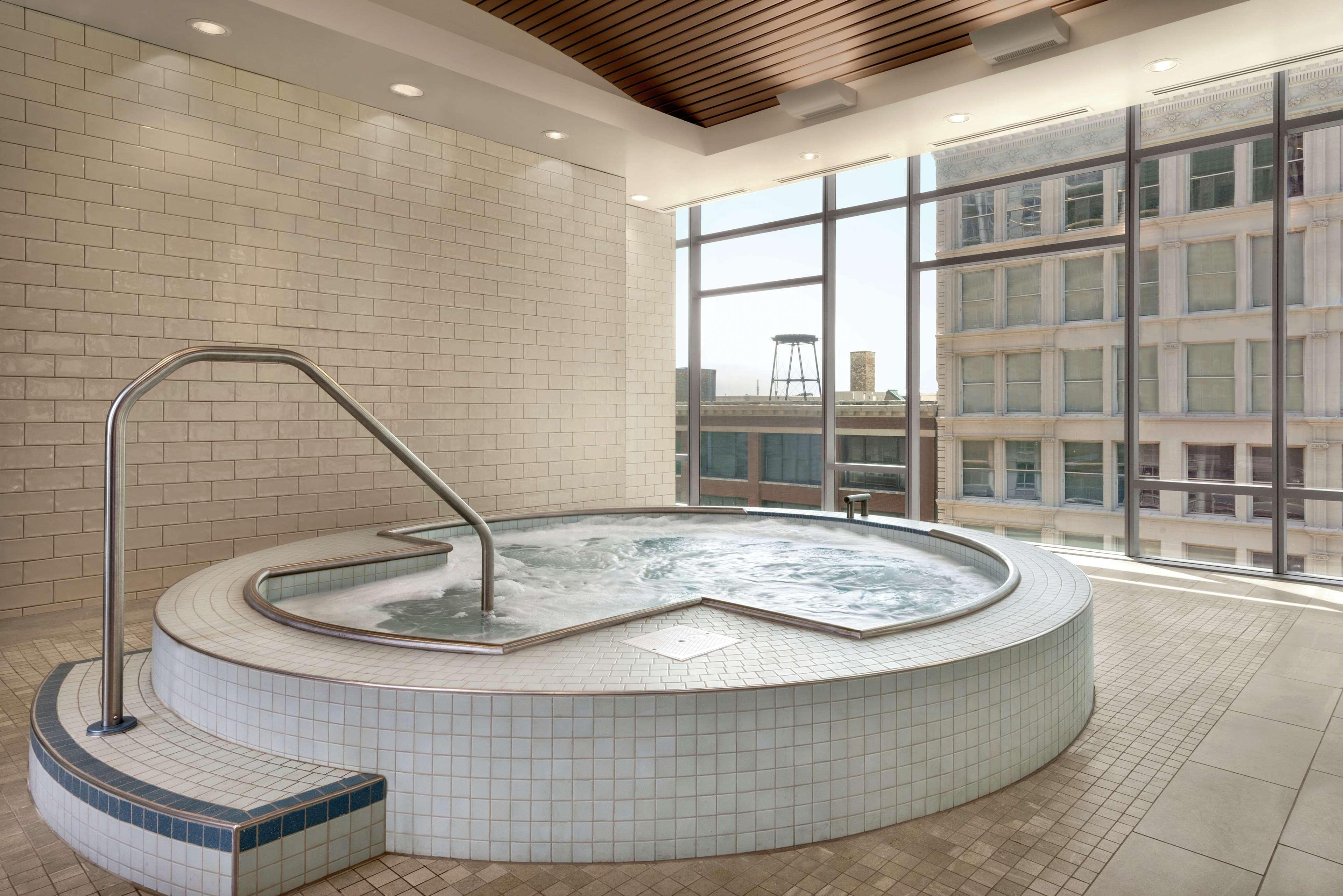 Hilton Garden Inn Chicago Downtown South Loop Экстерьер фото