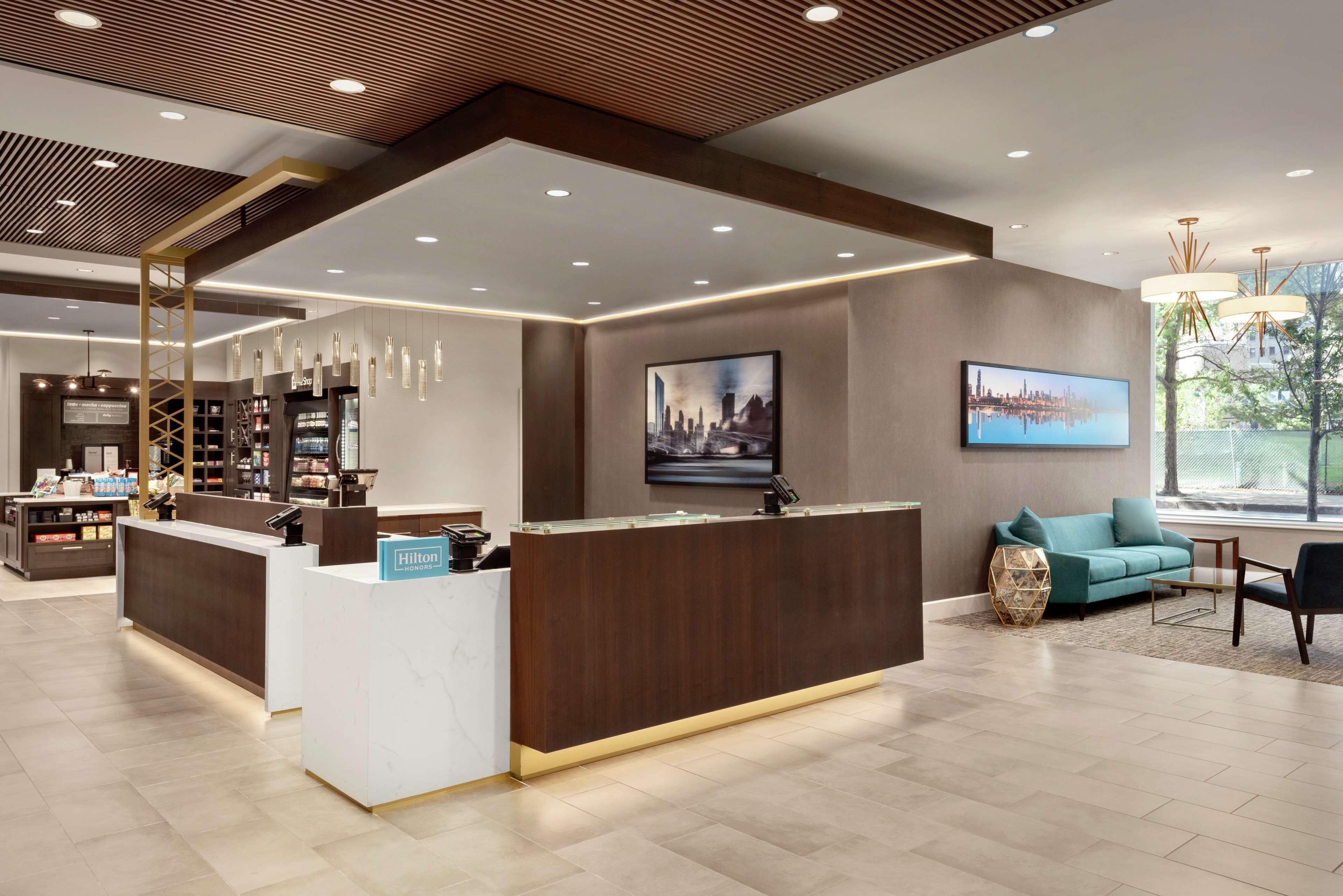 Hilton Garden Inn Chicago Downtown South Loop Экстерьер фото