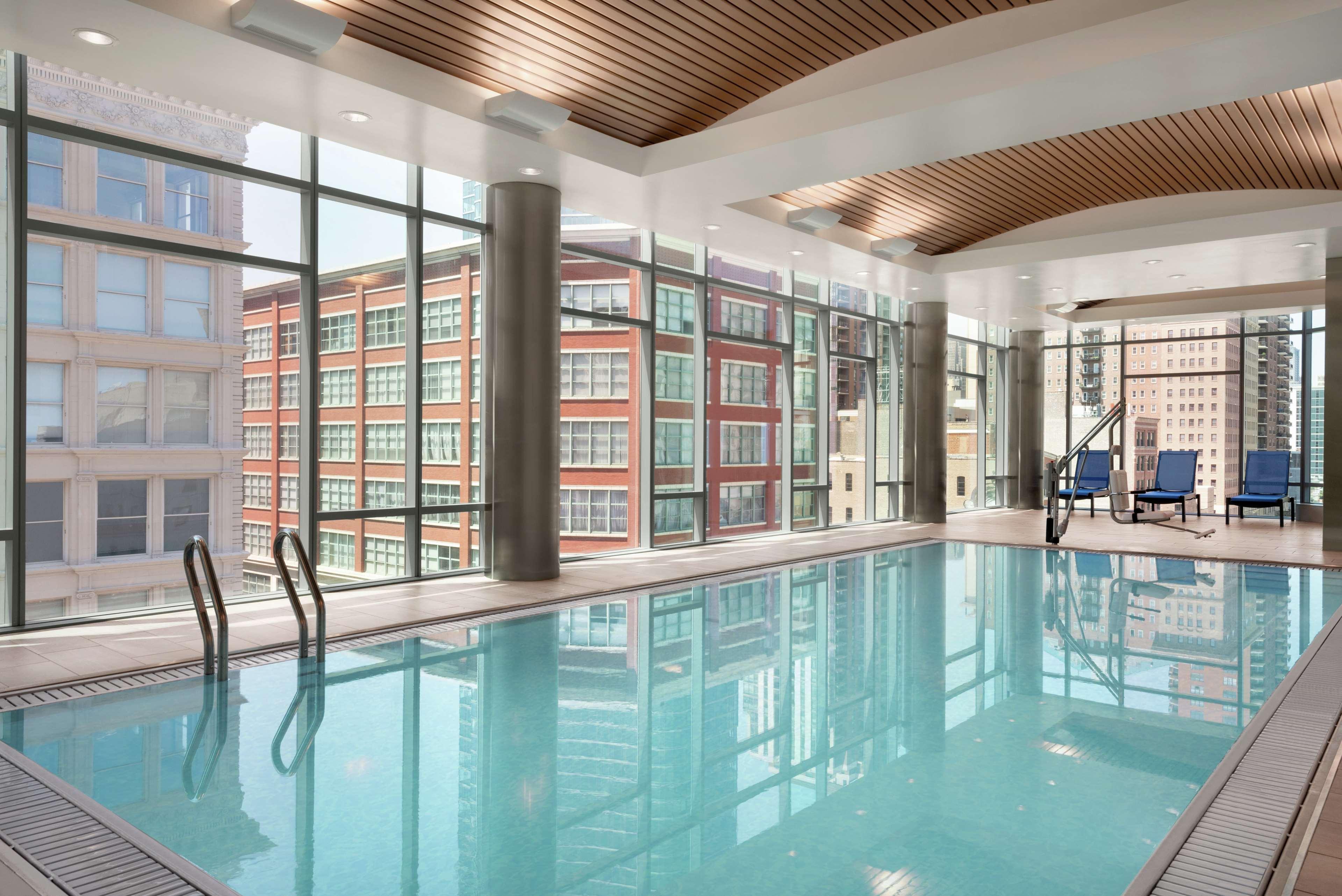 Hilton Garden Inn Chicago Downtown South Loop Экстерьер фото